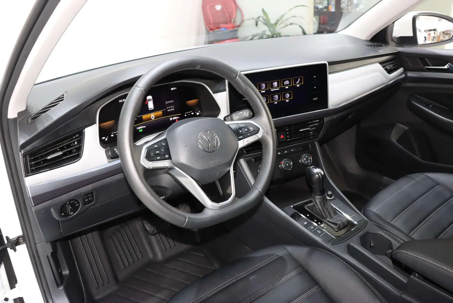 Volkswagen Bora 2024 200TSI DSG Journey