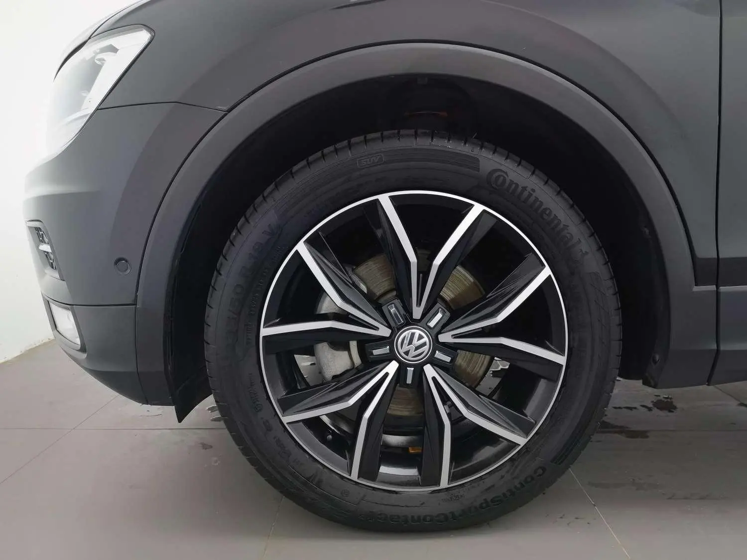 Volkswagen Tiguan L 2020 330TSI Auto 2WD Smart Dynamic Luxury China VI