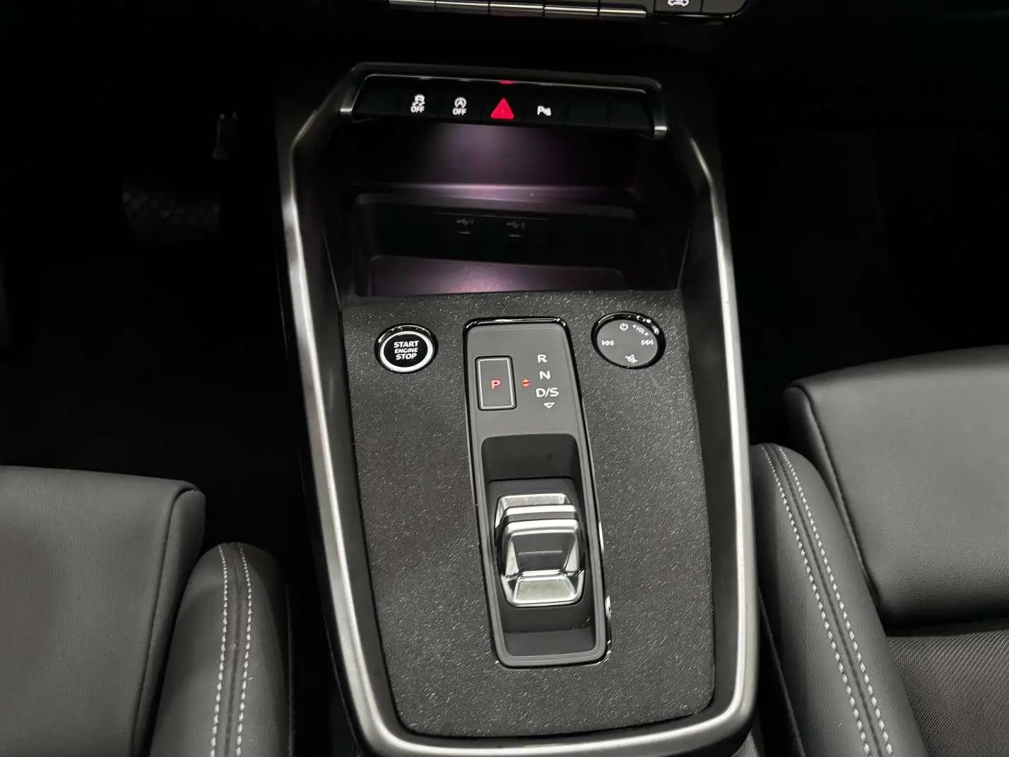 Audi A3 2024 A3L Limousine 35 TFSI Sport Fashion