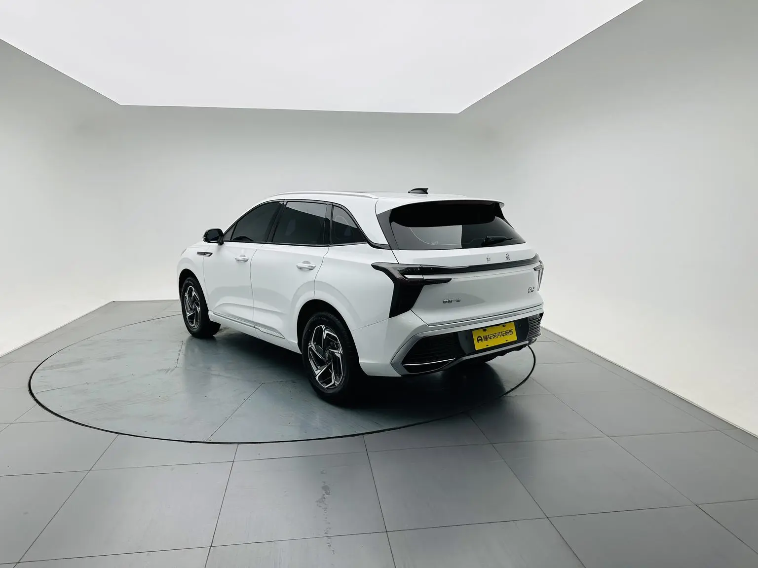 Hongqi HS3 2023 1.5T