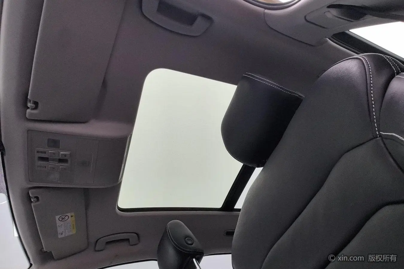 Skoda 2018 Facelift TSI330 7 seat 2WD Luxury Premium Enjoy