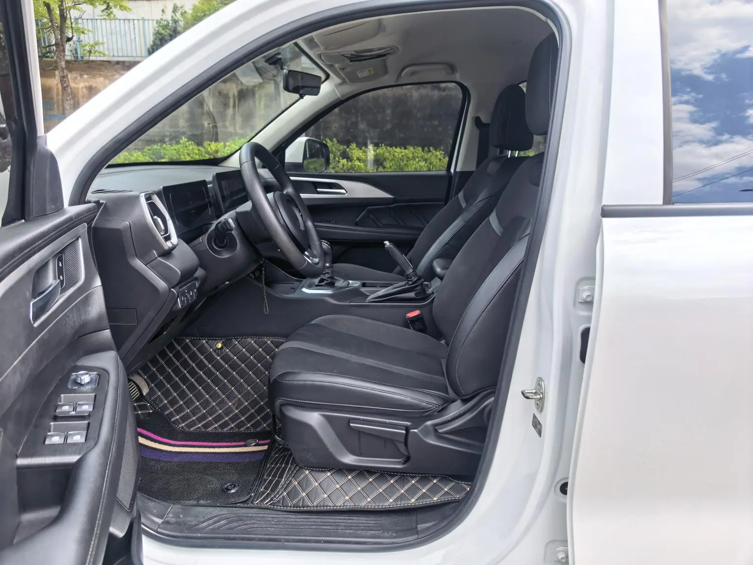 Great Wall Poer 2023 2.0T Diesel Manual 4WD Elite GW4D20M