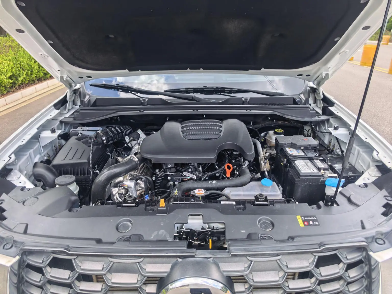 Great Wall Poer 2023 2.0T Diesel Manual 4WD Elite GW4D20M