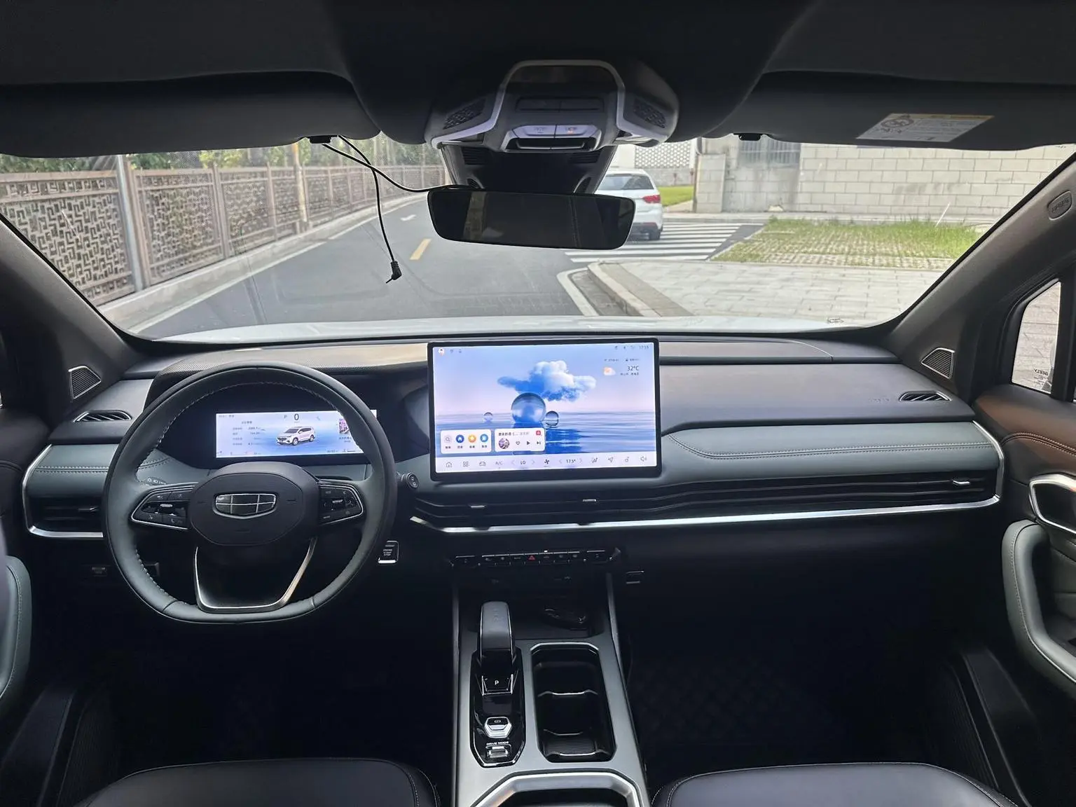 Geely Haoyue L 2024 2.0TD DCT Flagship