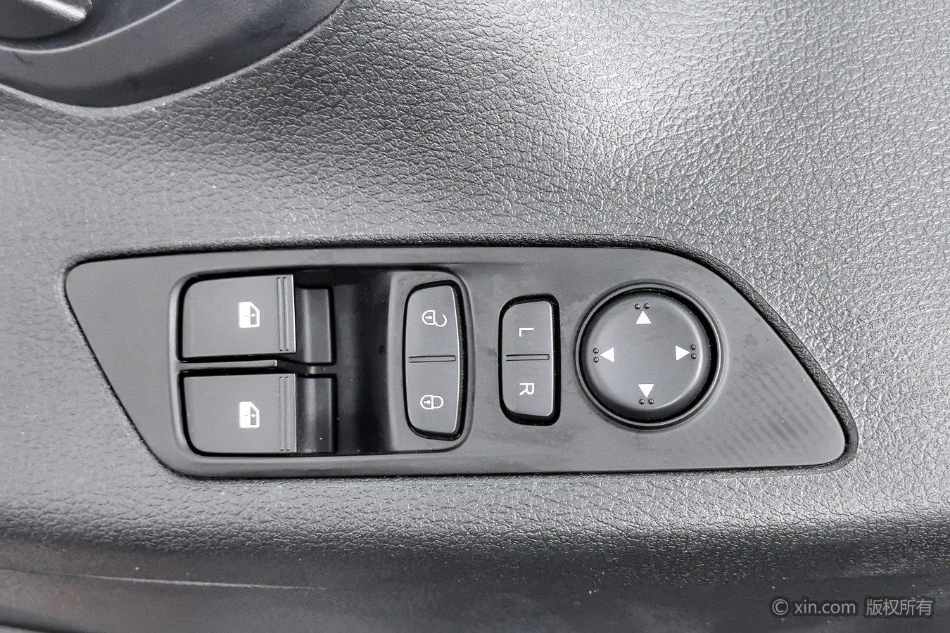 Da Da G10 2021 2.0T Petrol Auto Smart Enjoy 7 seat