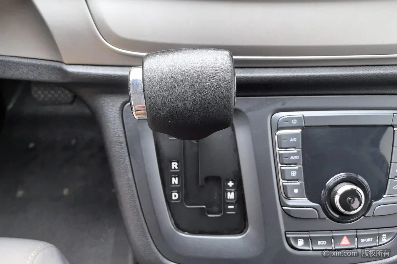 Da Da G10 2021 2.0T Petrol Auto Smart Enjoy 7 seat