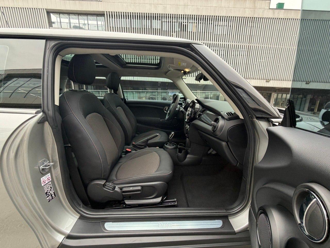 Mini Cooper ONE