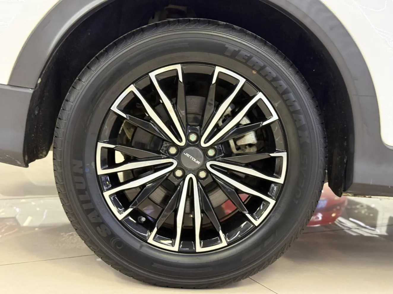 Jetour X70 PLUS 2021 Facelift 1.5T DCT Pro 7 seat