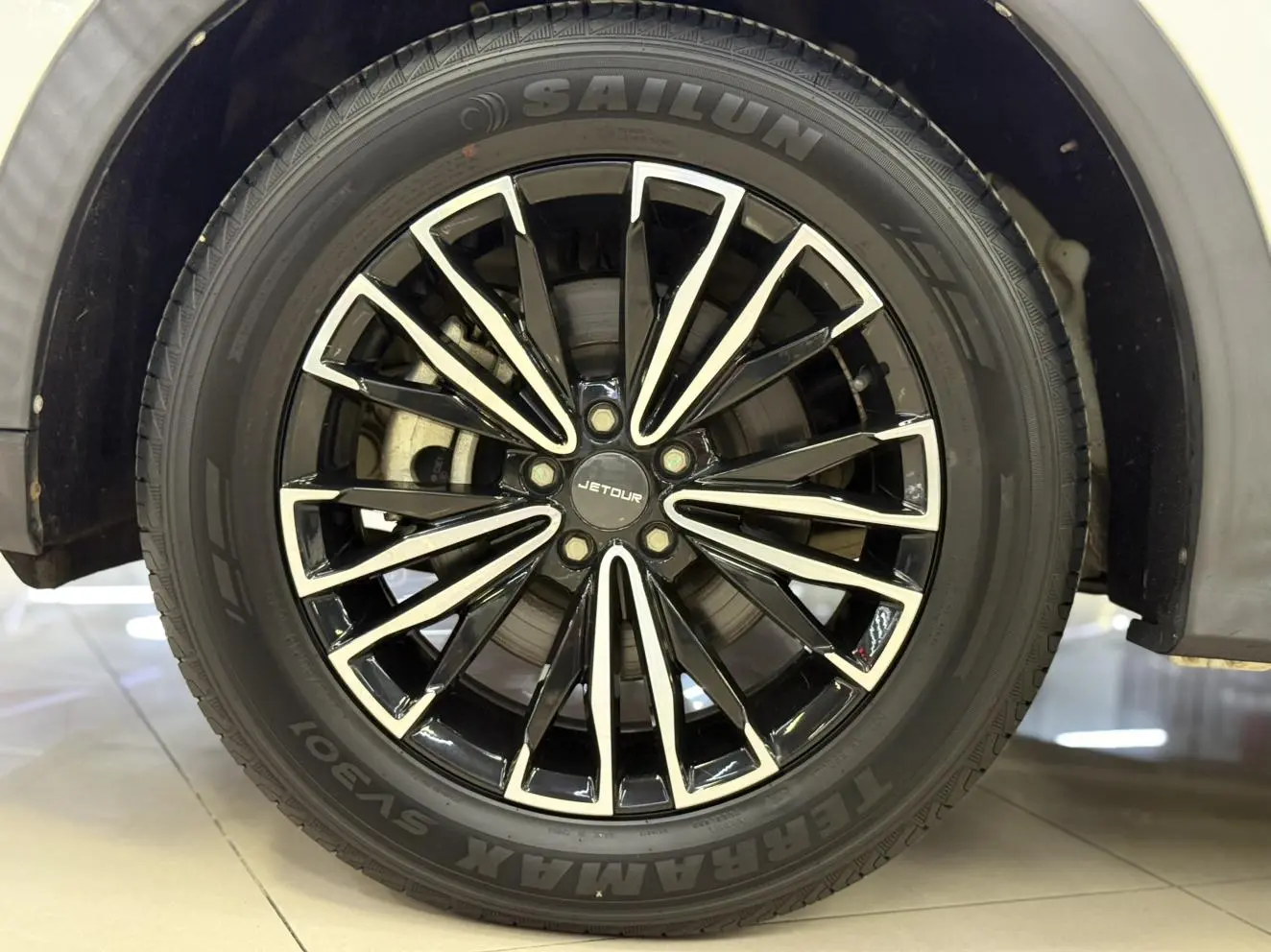 Jetour X70 PLUS 2021 Facelift 1.5T DCT Pro 7 seat