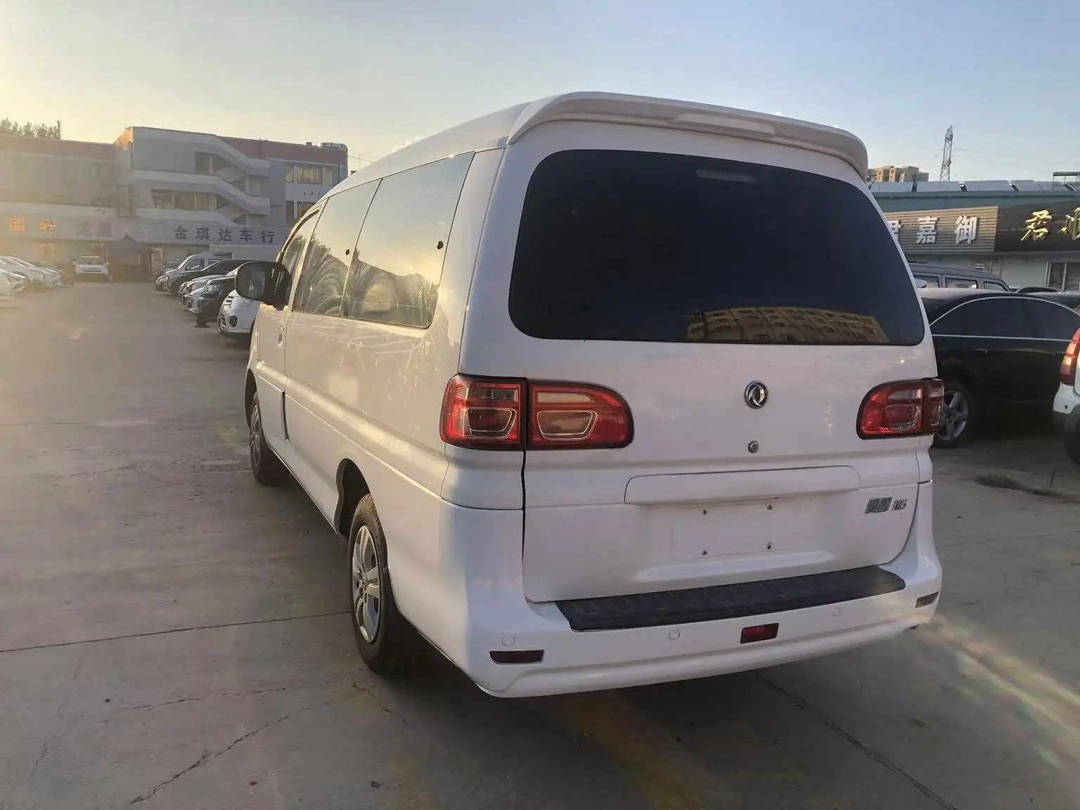 Dongfeng Forthing Smart 2018 M5L 2.0L 7 seat Comfort