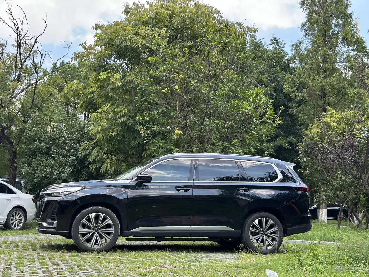 Exeed 2023 2.0T 4WD Star Shine - 7 seat