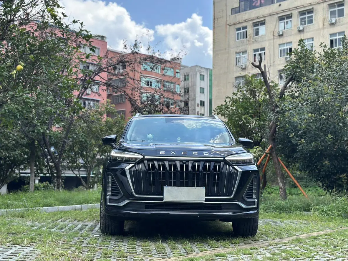 Exeed 2023 2.0T 4WD Star Shine - 7 seat