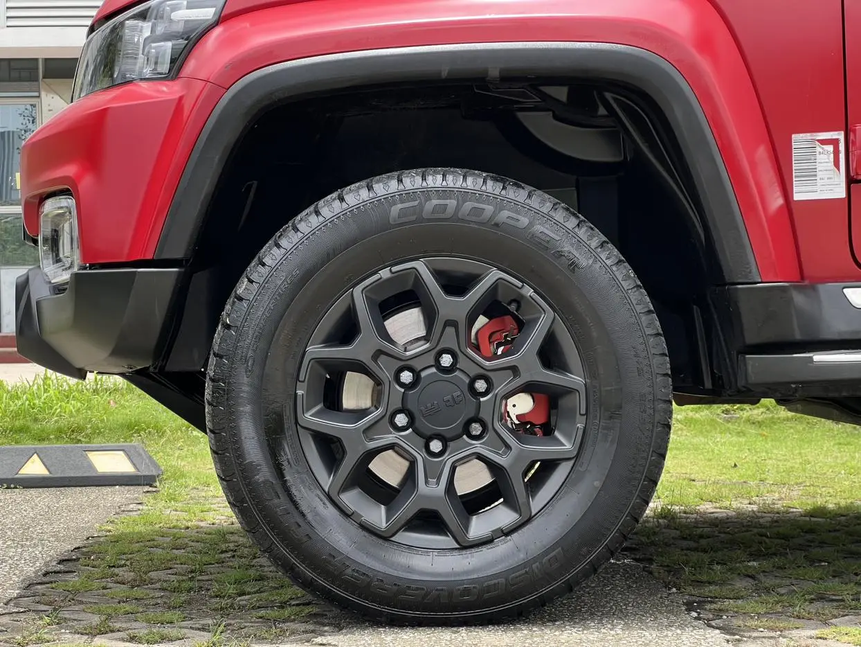 Beijing Off-Road BJ40 2024 2.0D Auto 4WD Glory