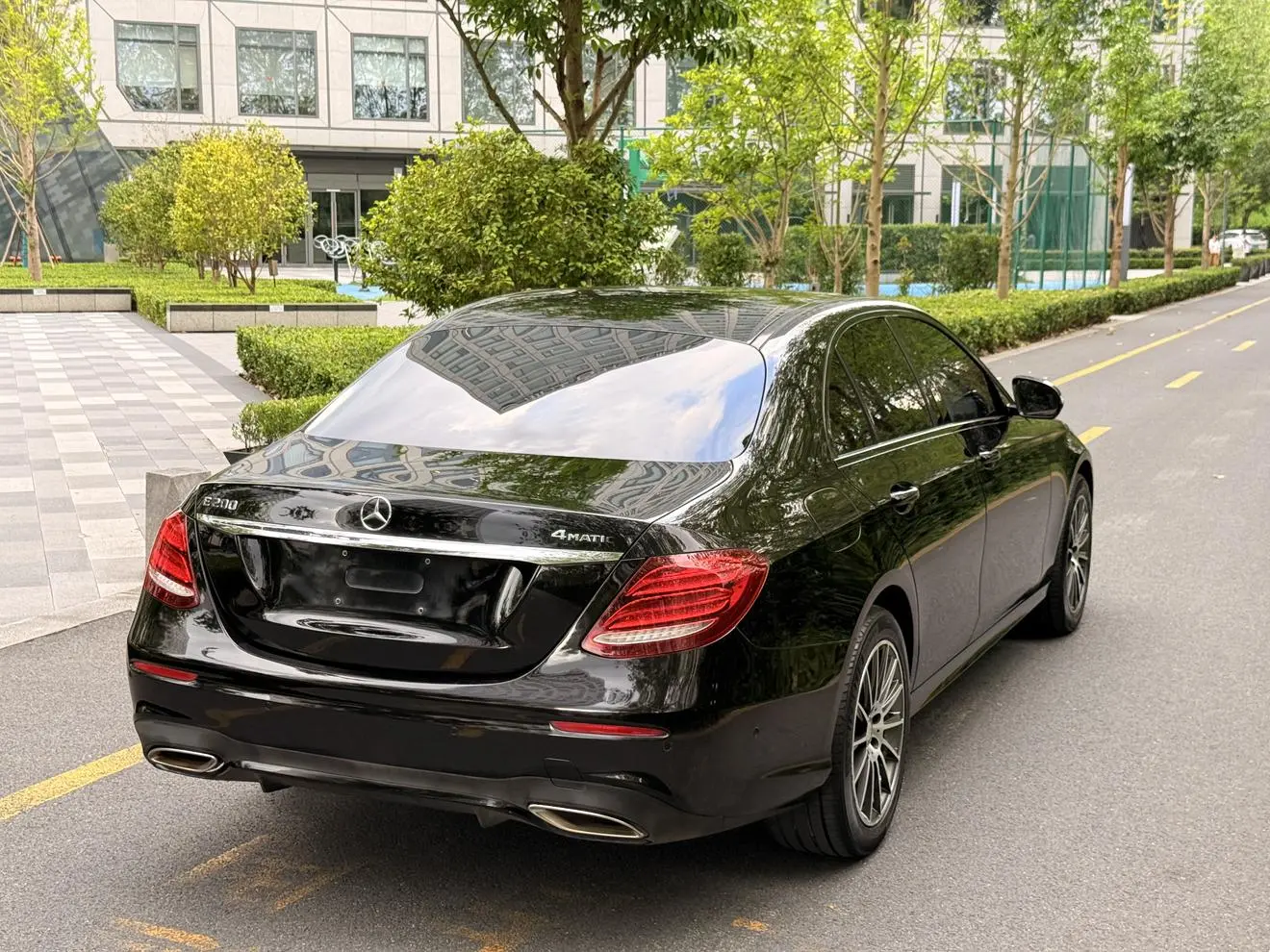 Mercedes-Benz E Class 2018 E 200 Sport 4MATIC