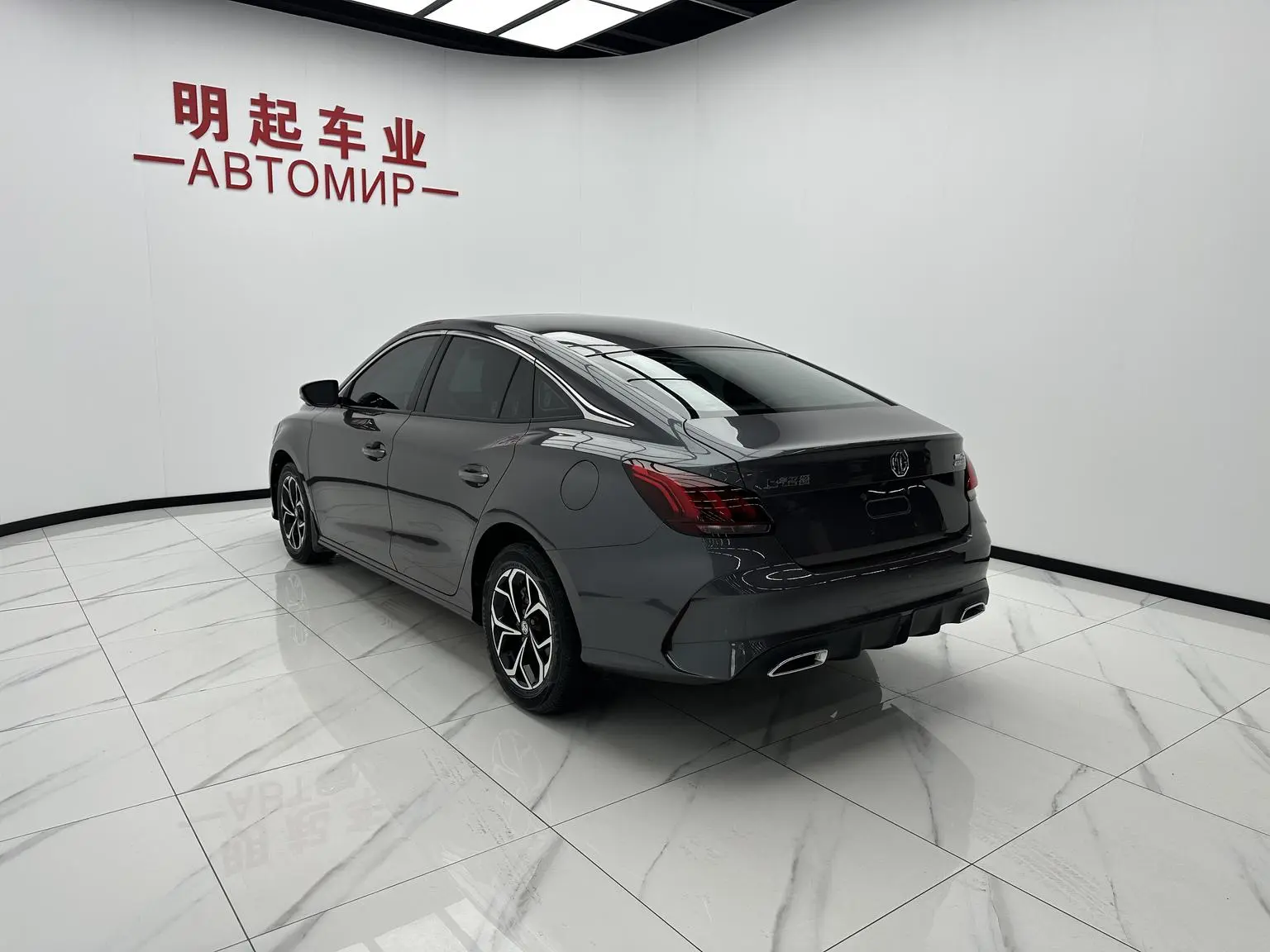 MG MG5 2021 180DVVT CVT Luxury