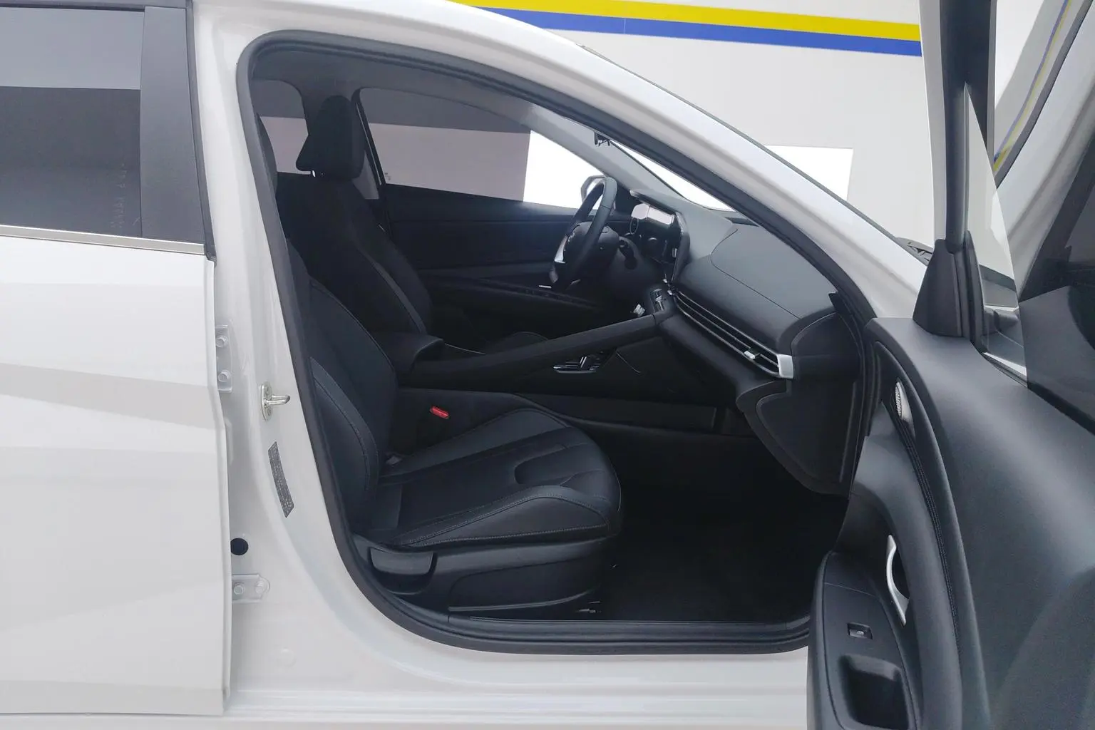 Hyundai 2026 1.5L CVT LUX Premium
