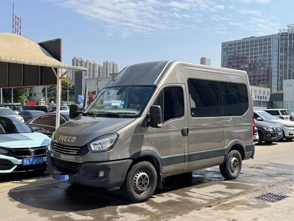 2020 3.0T Auto F1C