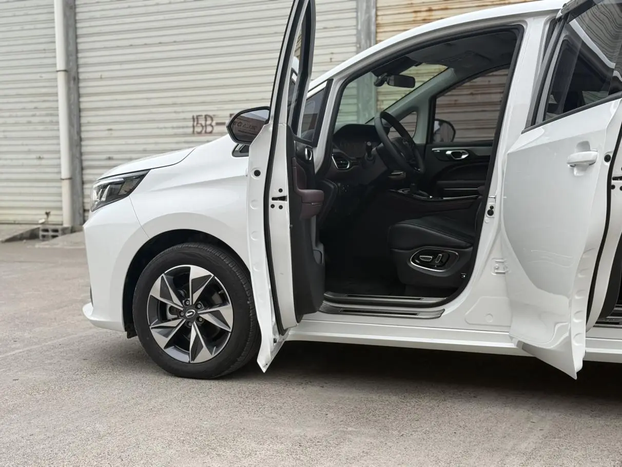 GAC Trumpchi Trumpchi M6 2025 MAX 270T WDCT Luxury