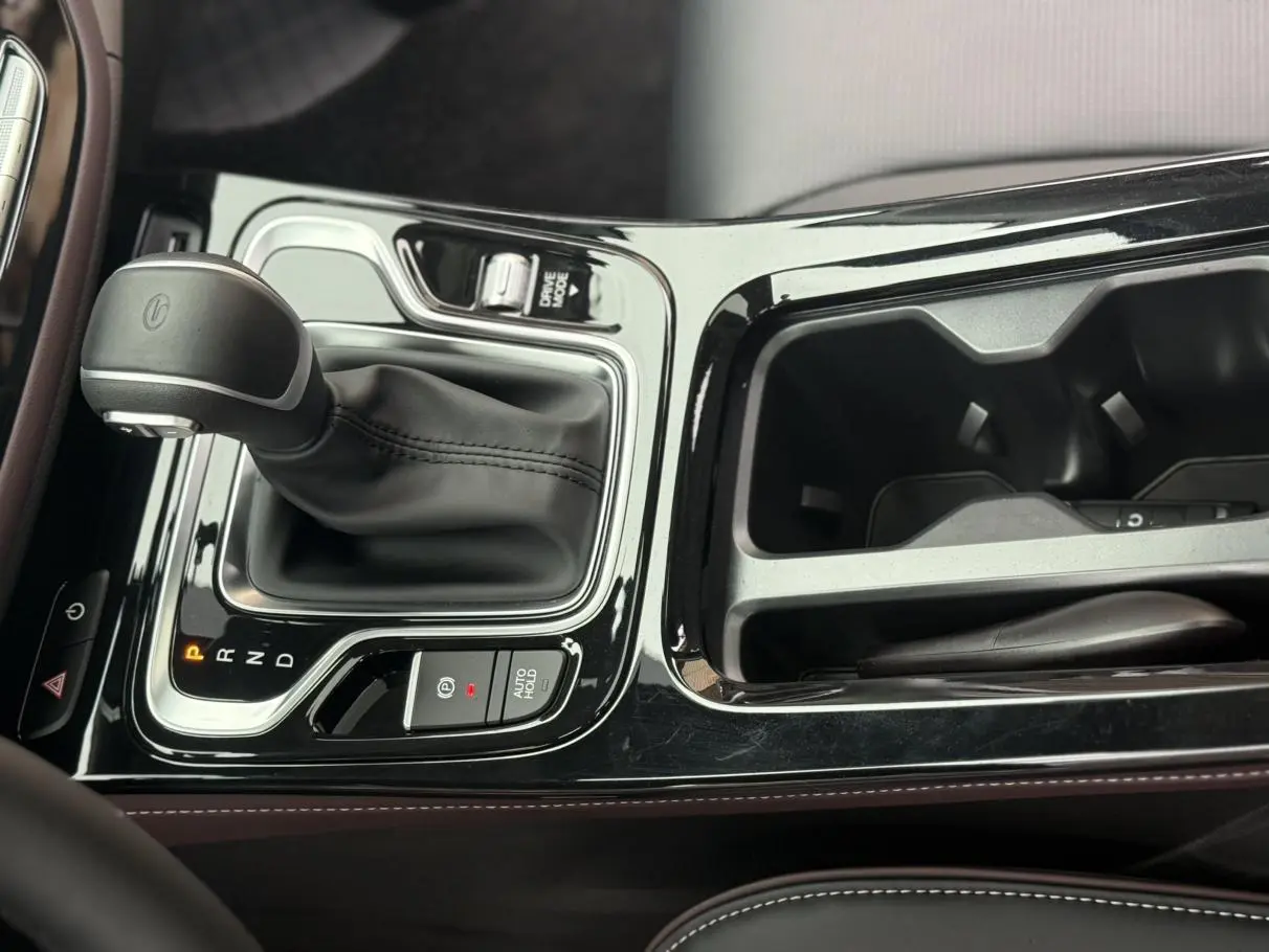 GAC Trumpchi Trumpchi M6 2025 MAX 270T WDCT Luxury