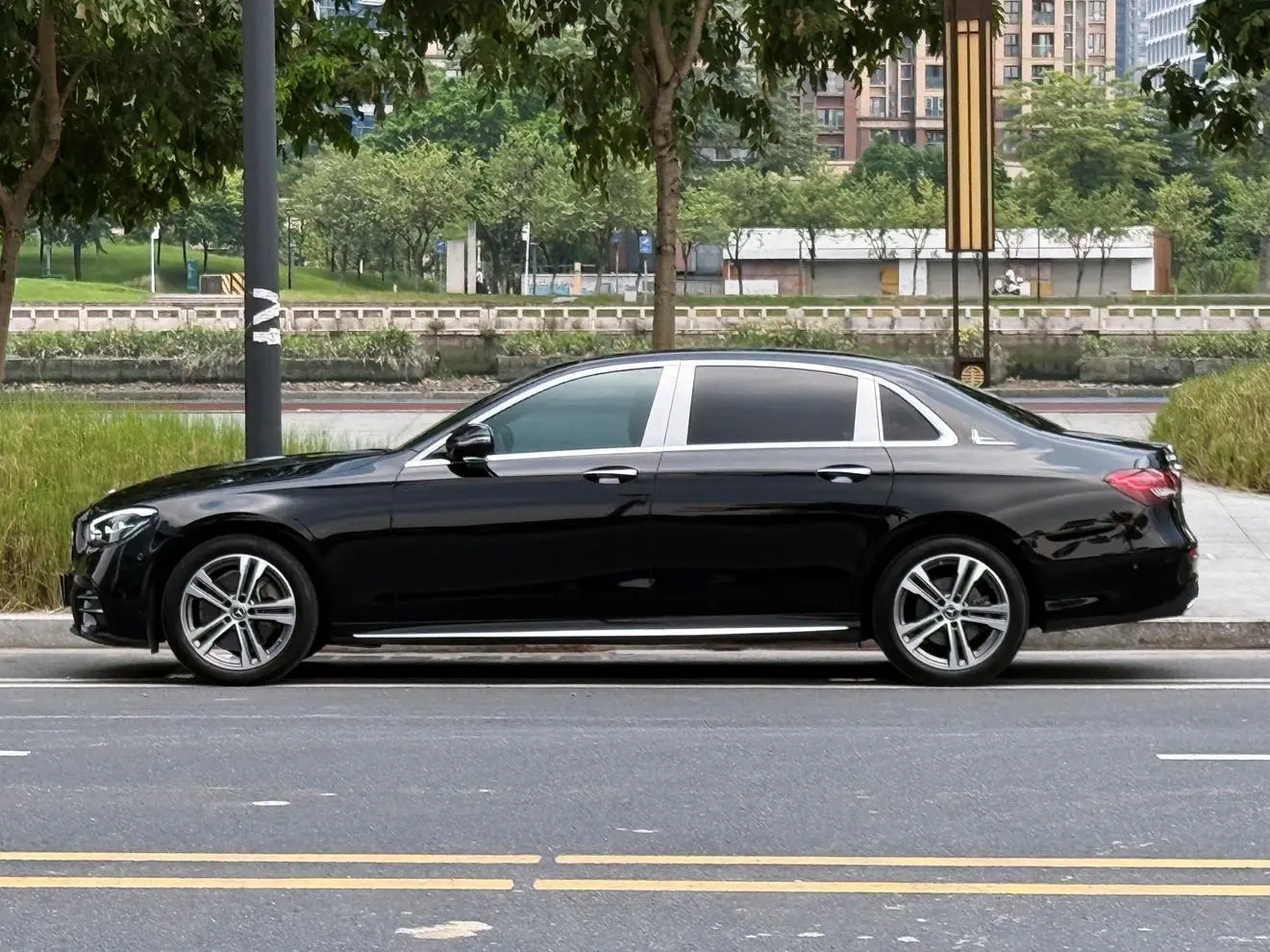 Mercedes-Benz E Class 2021 Facelift E 260 L 4MATIC Sport Sedan