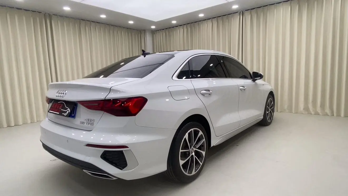 Audi A3 2023 Facelift Sportback 35 TFSI Progressive
