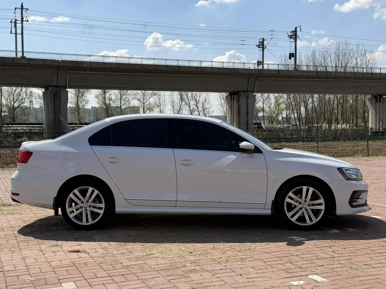 Volkswagen Sagitar 2018 280TSI DSG Dynamic
