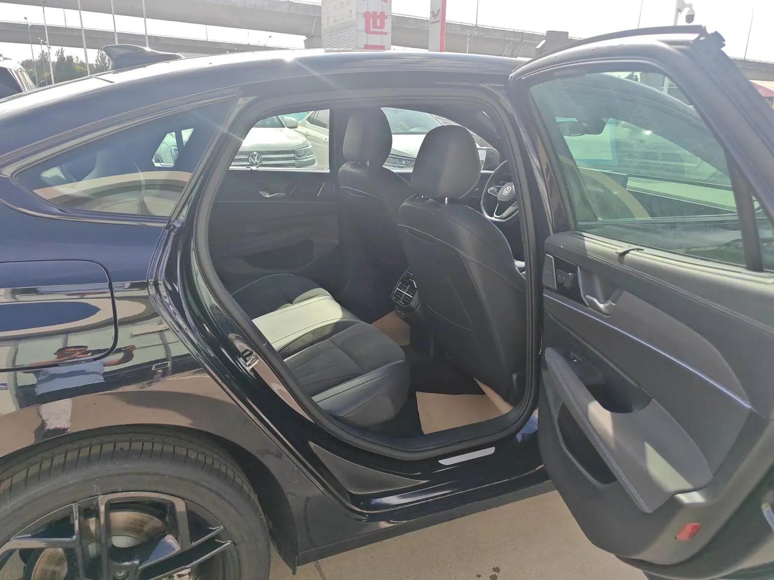 Volkswagen Passat 2026 Pro 380TSI Star Premium