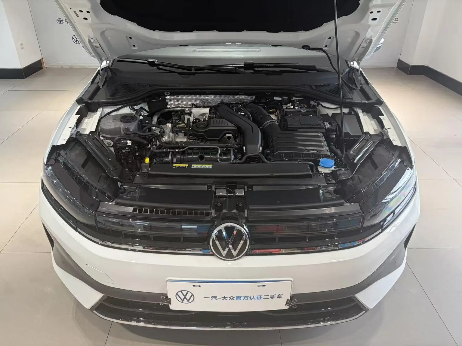 Volkswagen Sagitar 2026 L 300TSI DSG Elite