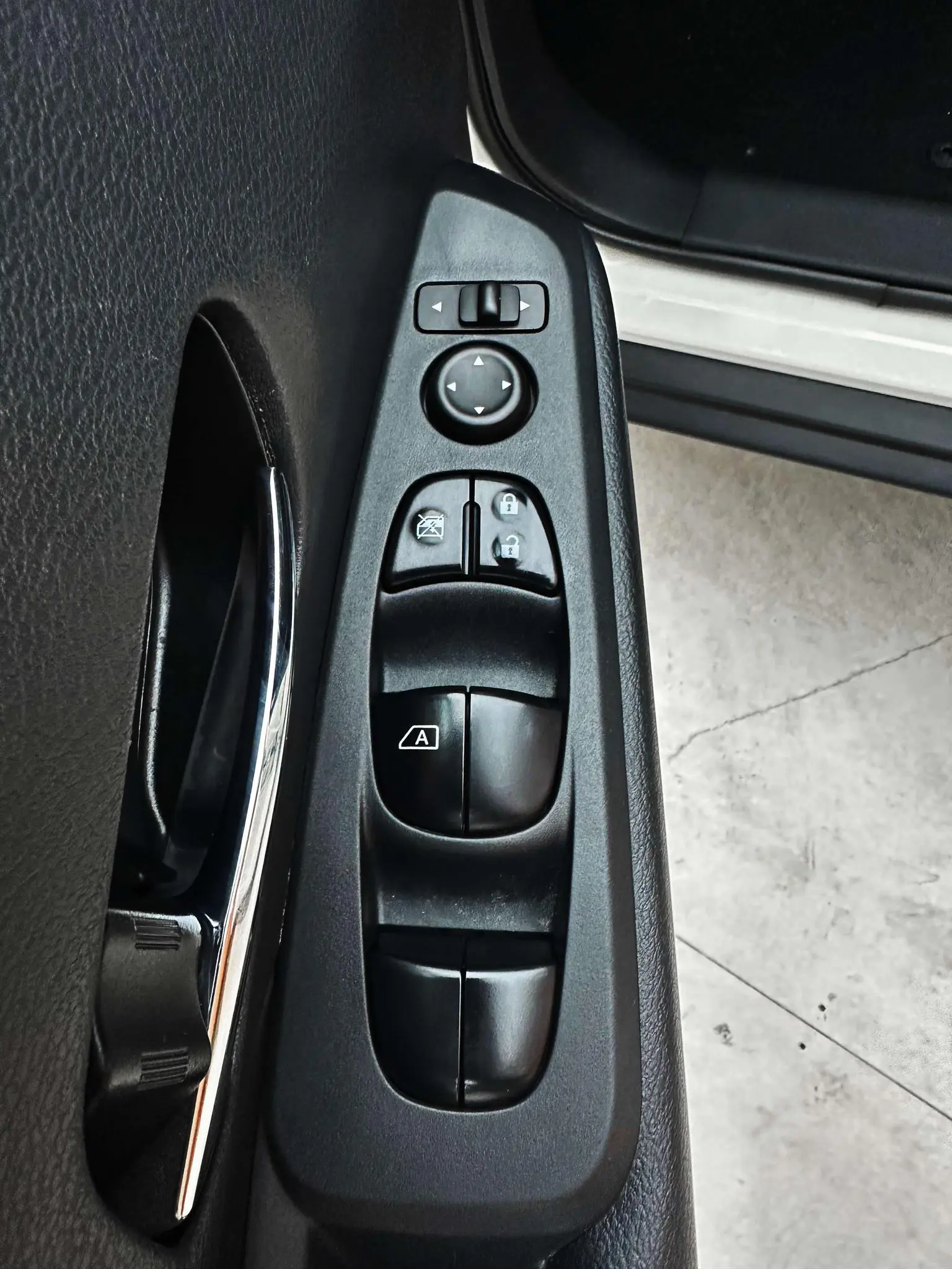 Nissan Dynamic 2023 Dynamic 1.5L Dynamic Luxury