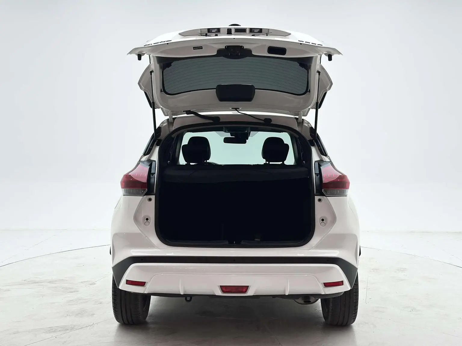 Nissan Dynamic 2023 Dynamic 1.5L Dynamic Luxury