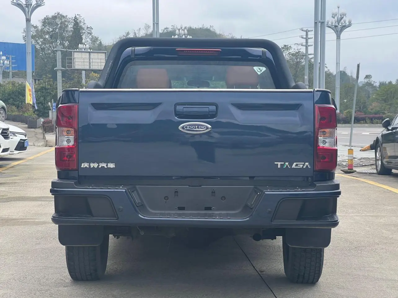 5 TAGA 2021 3.0T Diesel 2WD Luxury