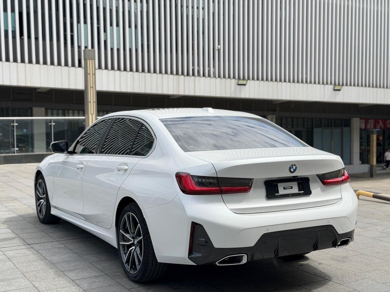 BMW 320Li (G20)