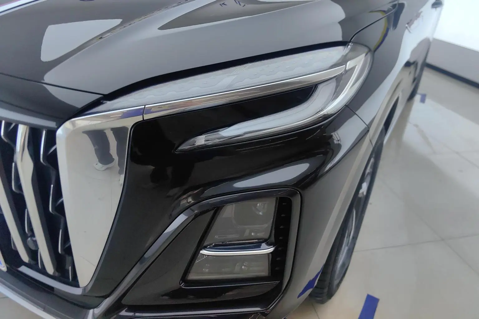 Hongqi HS3 2023 1.5T
