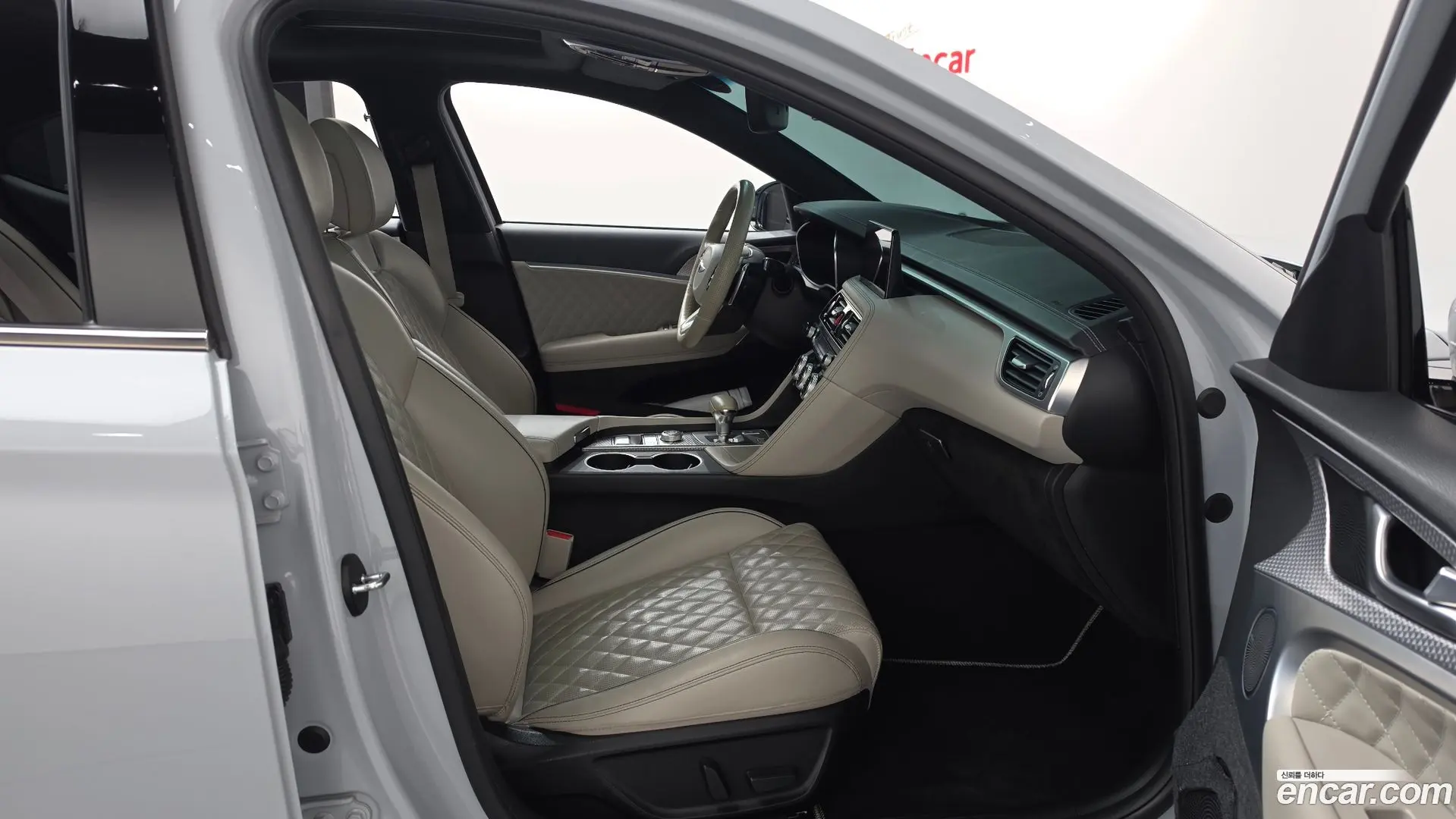 Genesis G70 Gasoline 2.0T 2WD