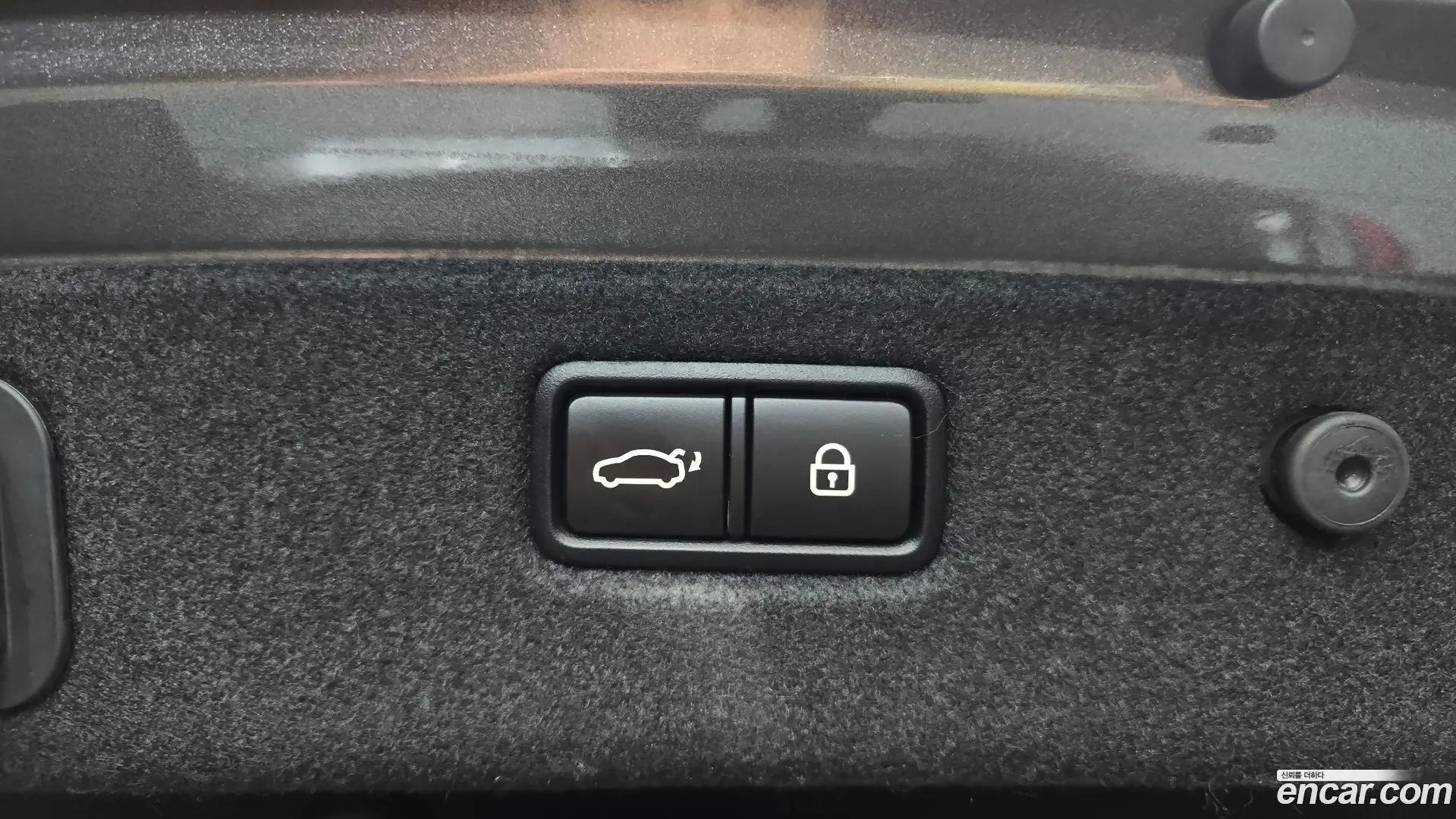 Genesis G70 2.0T AWD