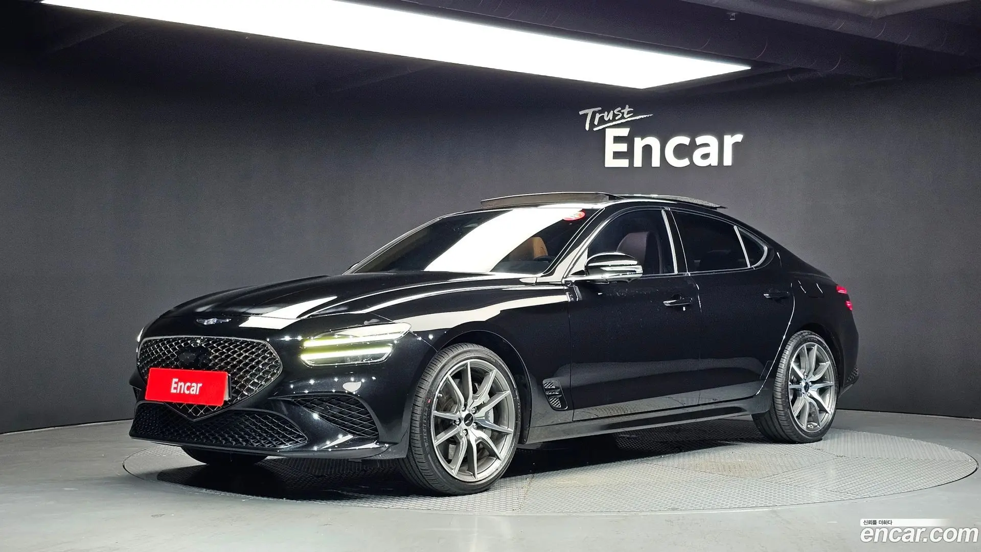 Genesis G70 Gasoline 3.3T 4WD 2018