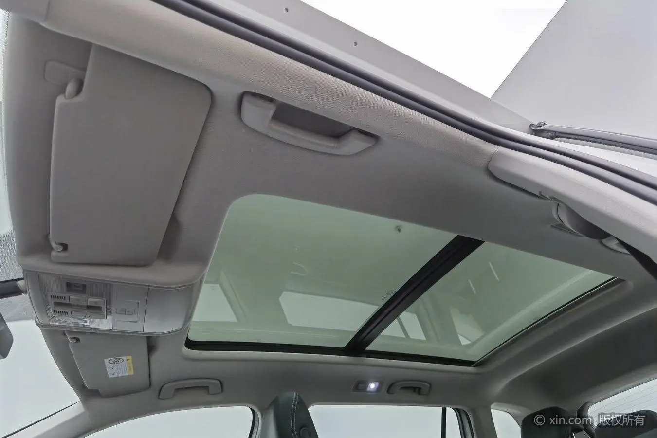 Volkswagen Tiguan L 2022 330TSI Auto 2WD R-Line Premium Enjoy
