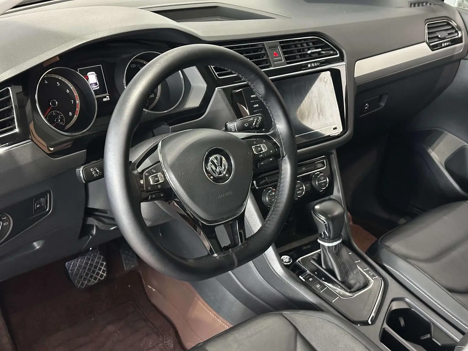 Volkswagen Tiguan L 2019 330TSI Auto 2WD Panoramic Comfort China VI