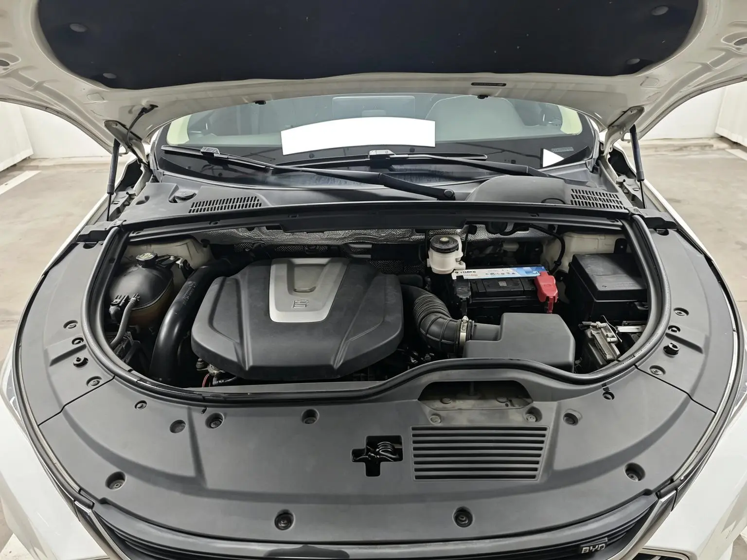BYD Tang 2018 2.0T Auto Smart Connected Distinguished 7 seat China V