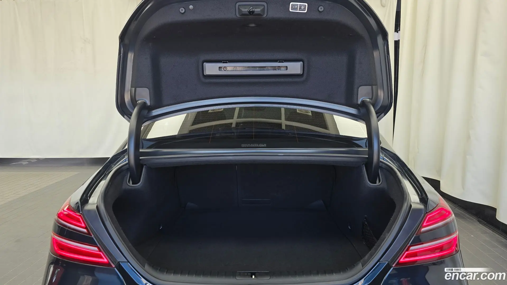 Genesis G70 Gasoline 2.0T 2WD