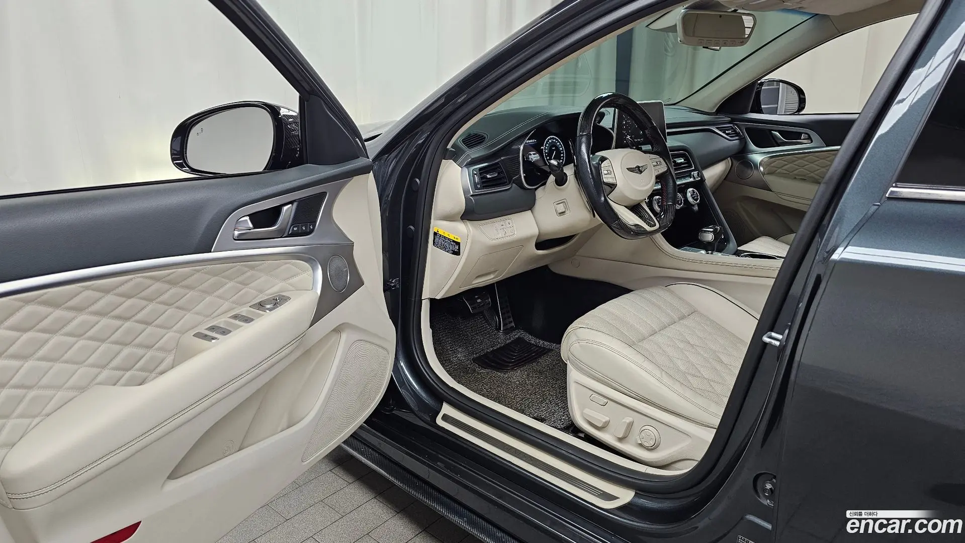 Genesis G70 3.3T Sport AWD