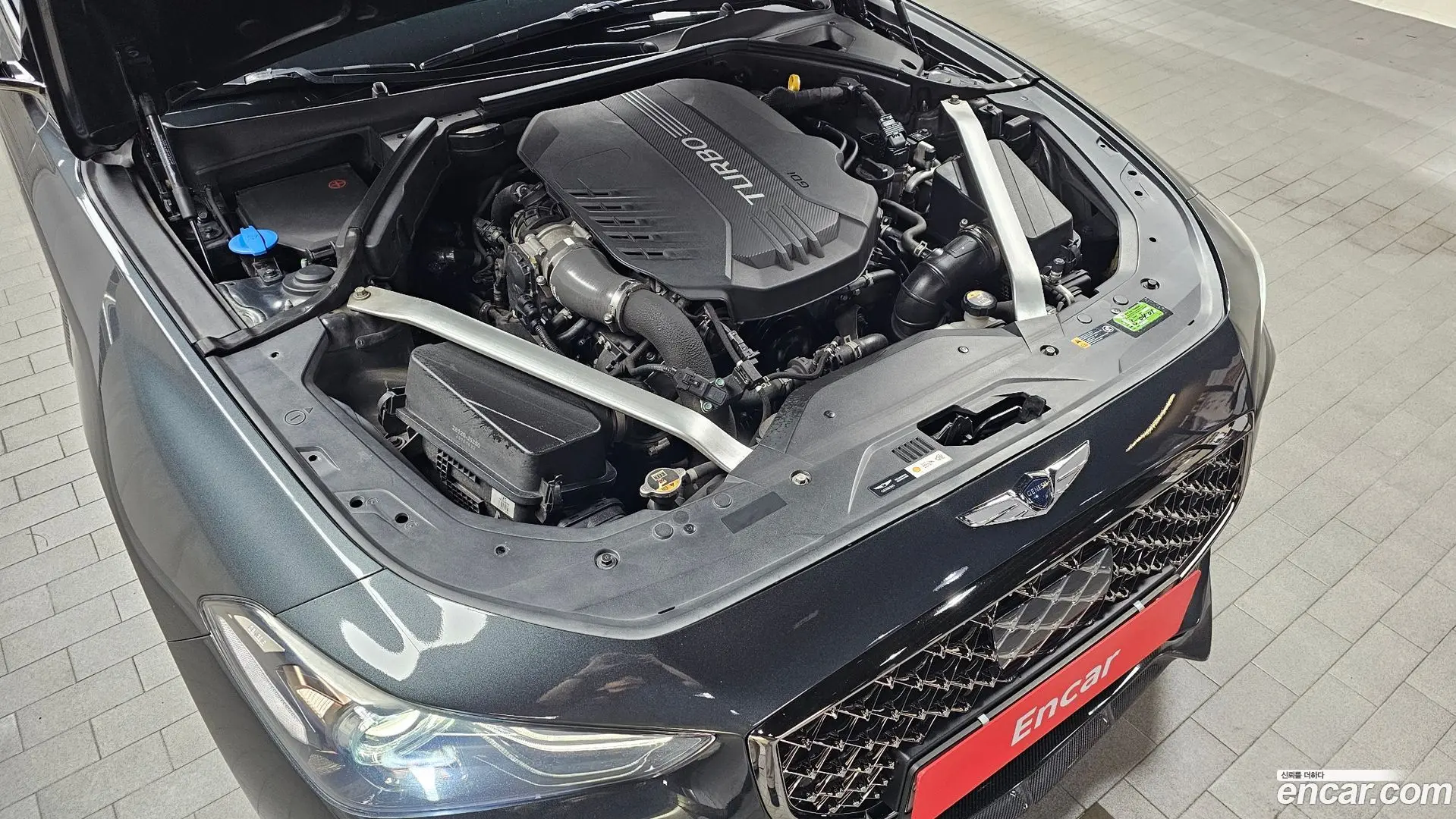Genesis G70 3.3T Sport AWD