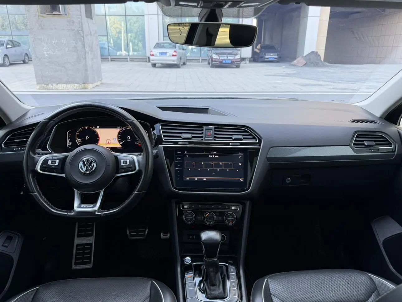 Volkswagen Tiguan L 2020 330TSI Auto 2WD R-Line Flagship China VI