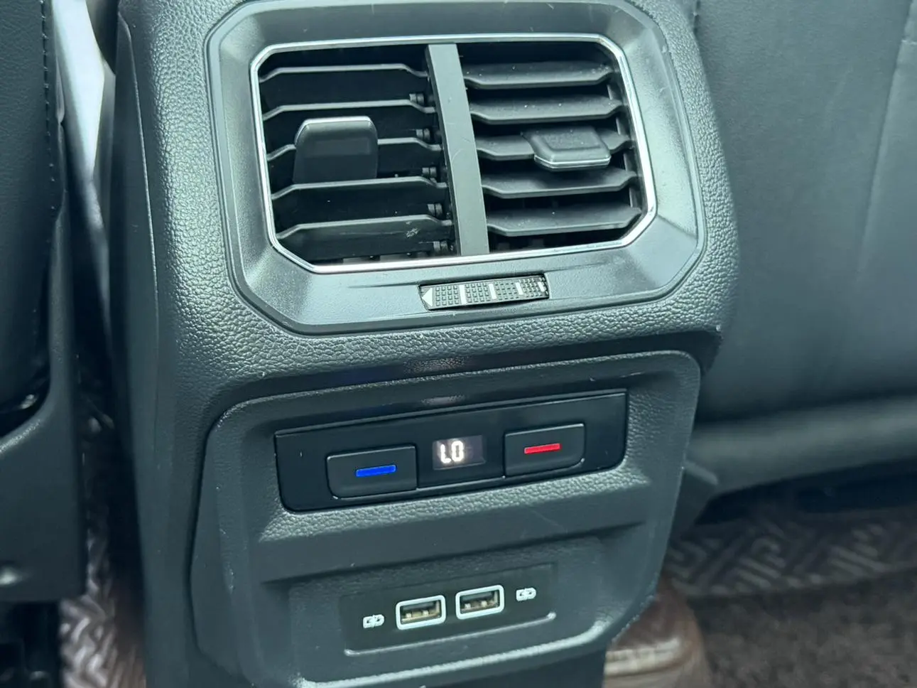 Volkswagen Tiguan L 2020 330TSI Auto 2WD R-Line Flagship China VI