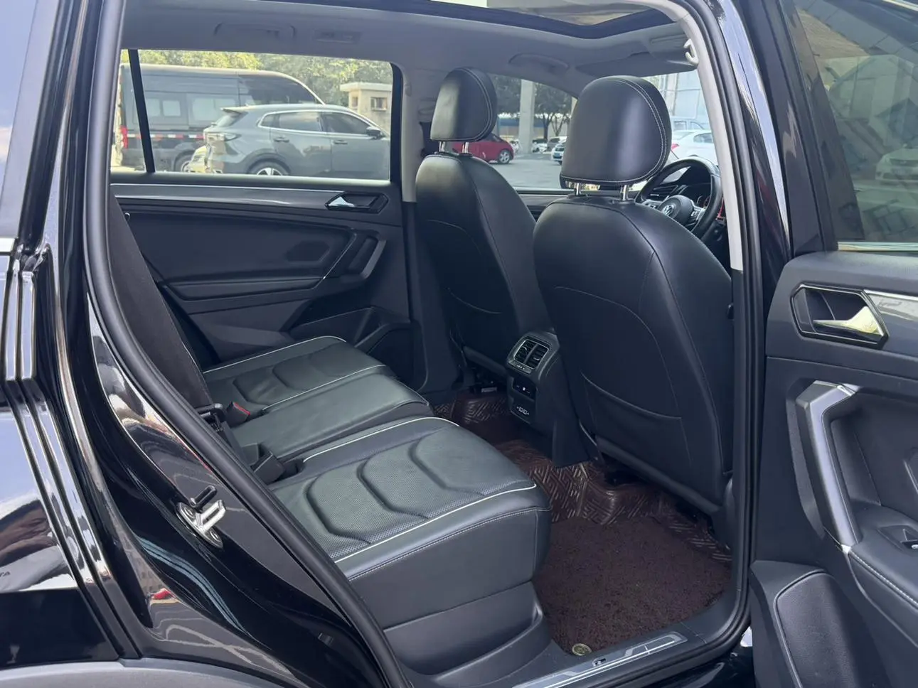 Volkswagen Tiguan L 2020 330TSI Auto 2WD R-Line Flagship China VI