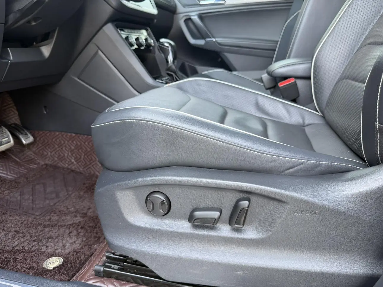 Volkswagen Tiguan L 2020 330TSI Auto 2WD R-Line Flagship China VI