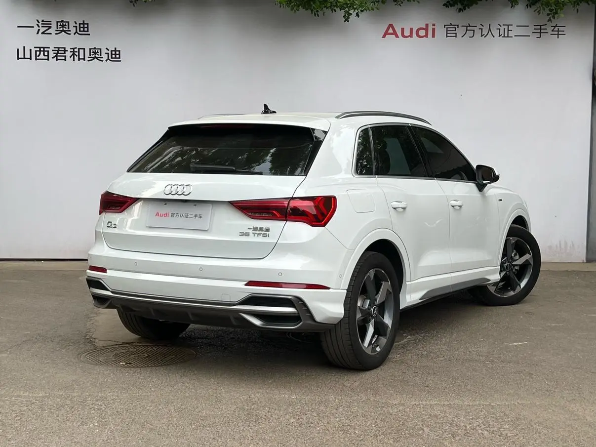 Audi Q3 2021 35 TFSI