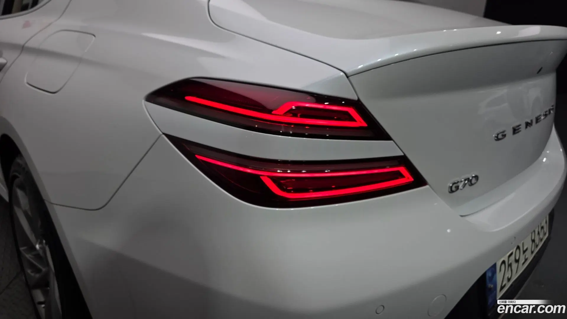 Genesis G70 Gasoline 2.0T 2WD