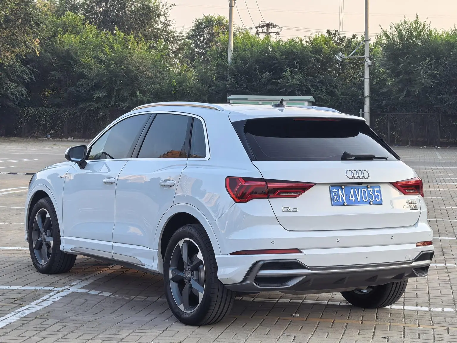 Audi Q3 2019 40 TFSI quattro Dynamic Fashion