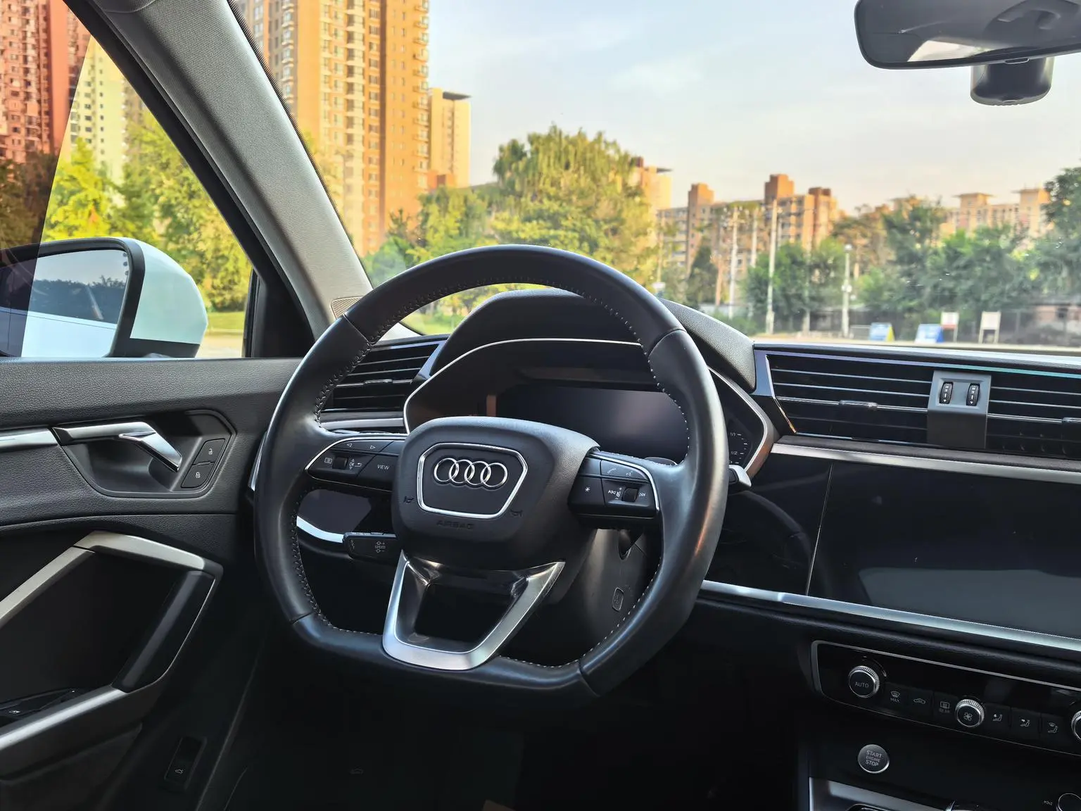 Audi Q3 2019 40 TFSI quattro Dynamic Fashion